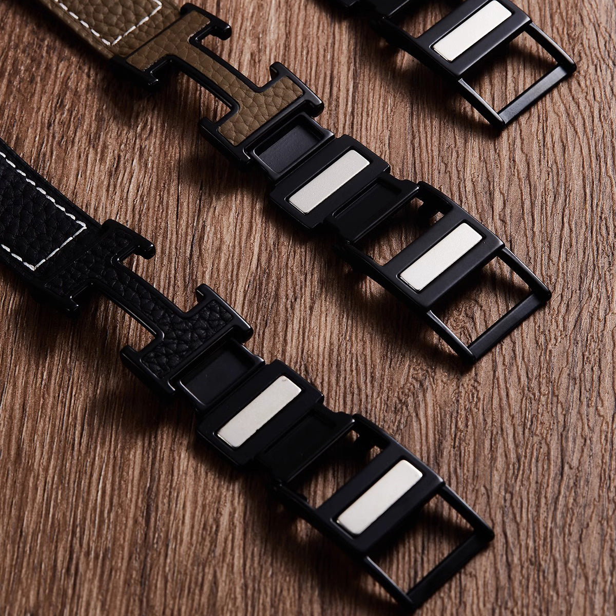 Luxurious Leather Magnetic Buckle Strap for Apple Watch