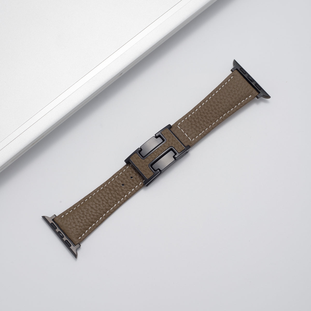 Luxurious Leather Magnetic Buckle Strap for Apple Watch