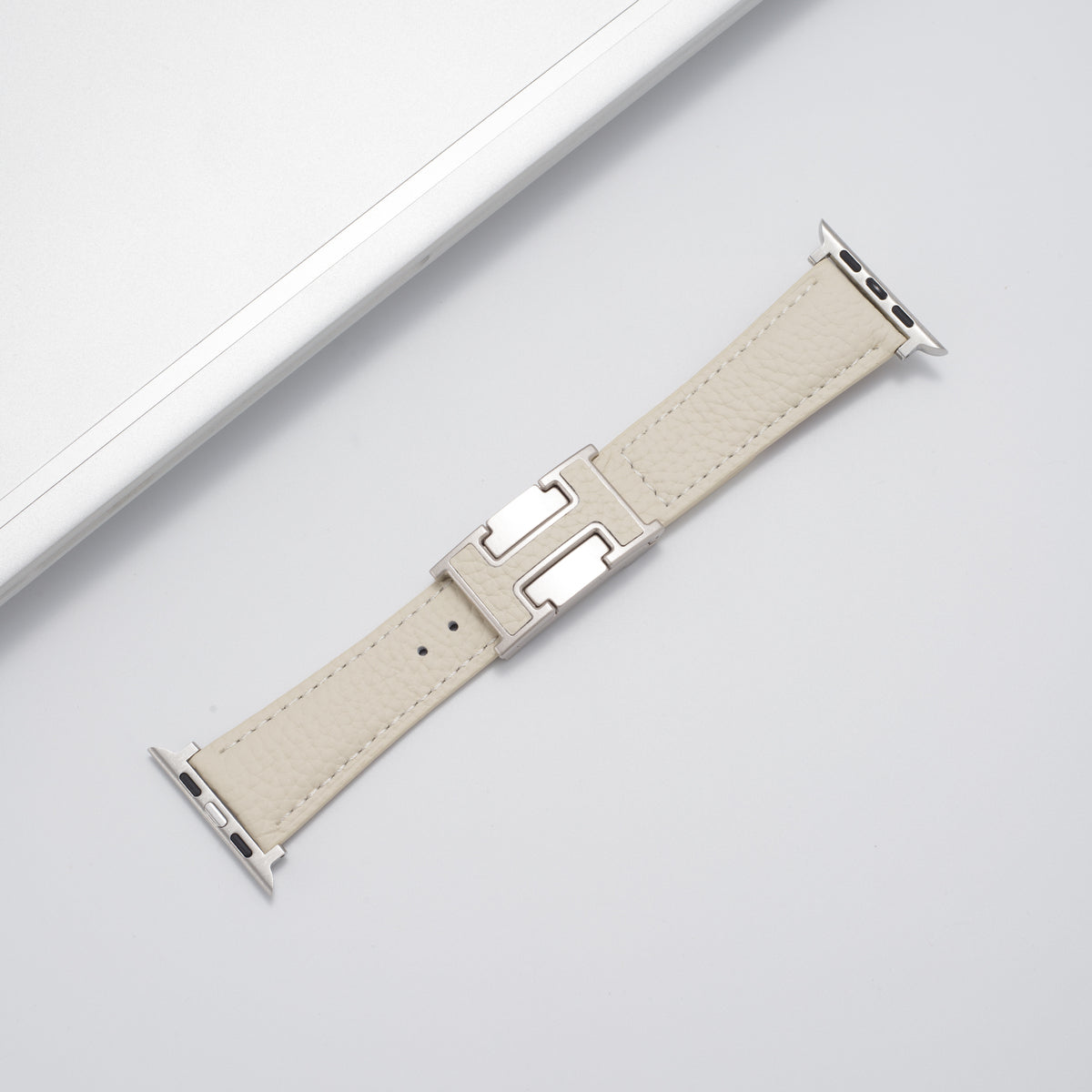 Luxurious Leather Magnetic Buckle Strap for Apple Watch