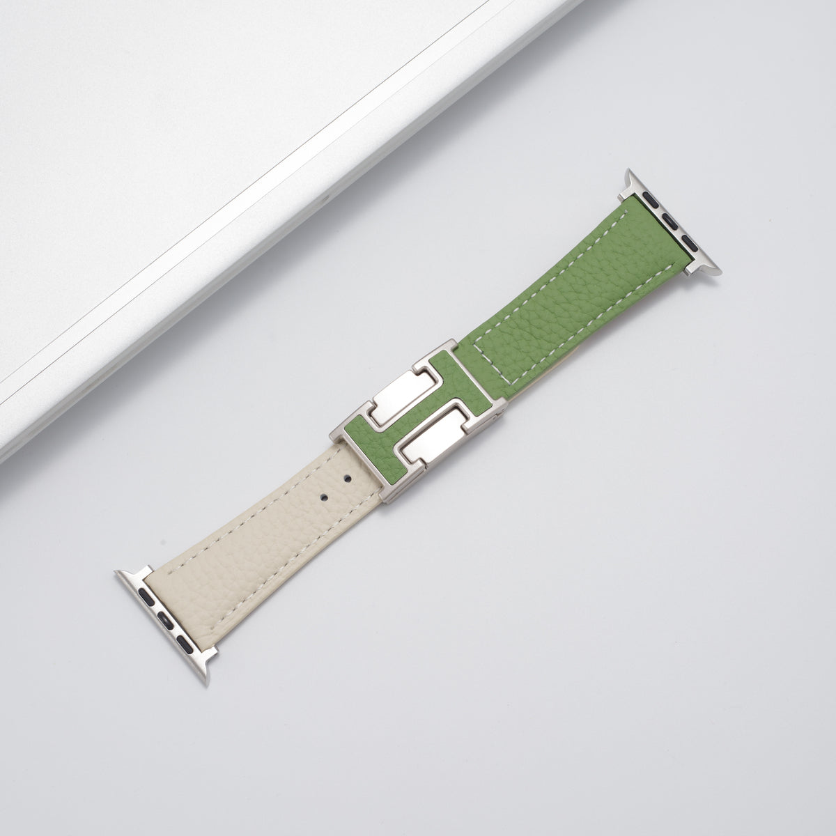 Luxurious Leather Magnetic Buckle Strap for Apple Watch