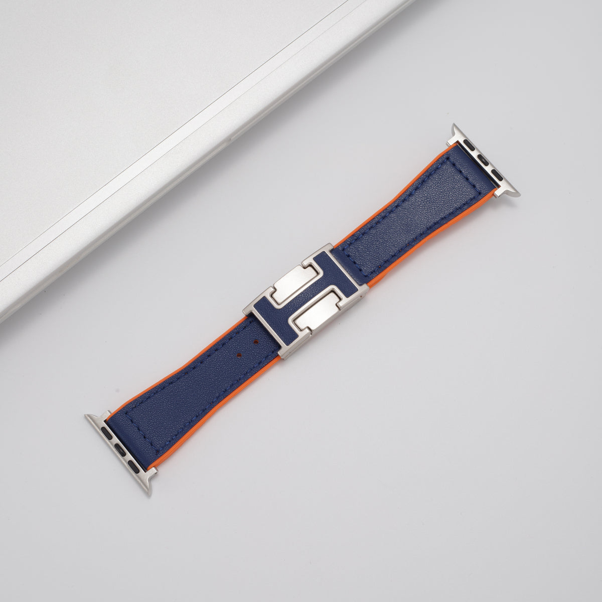 Luxurious Leather Magnetic Buckle Strap for Apple Watch