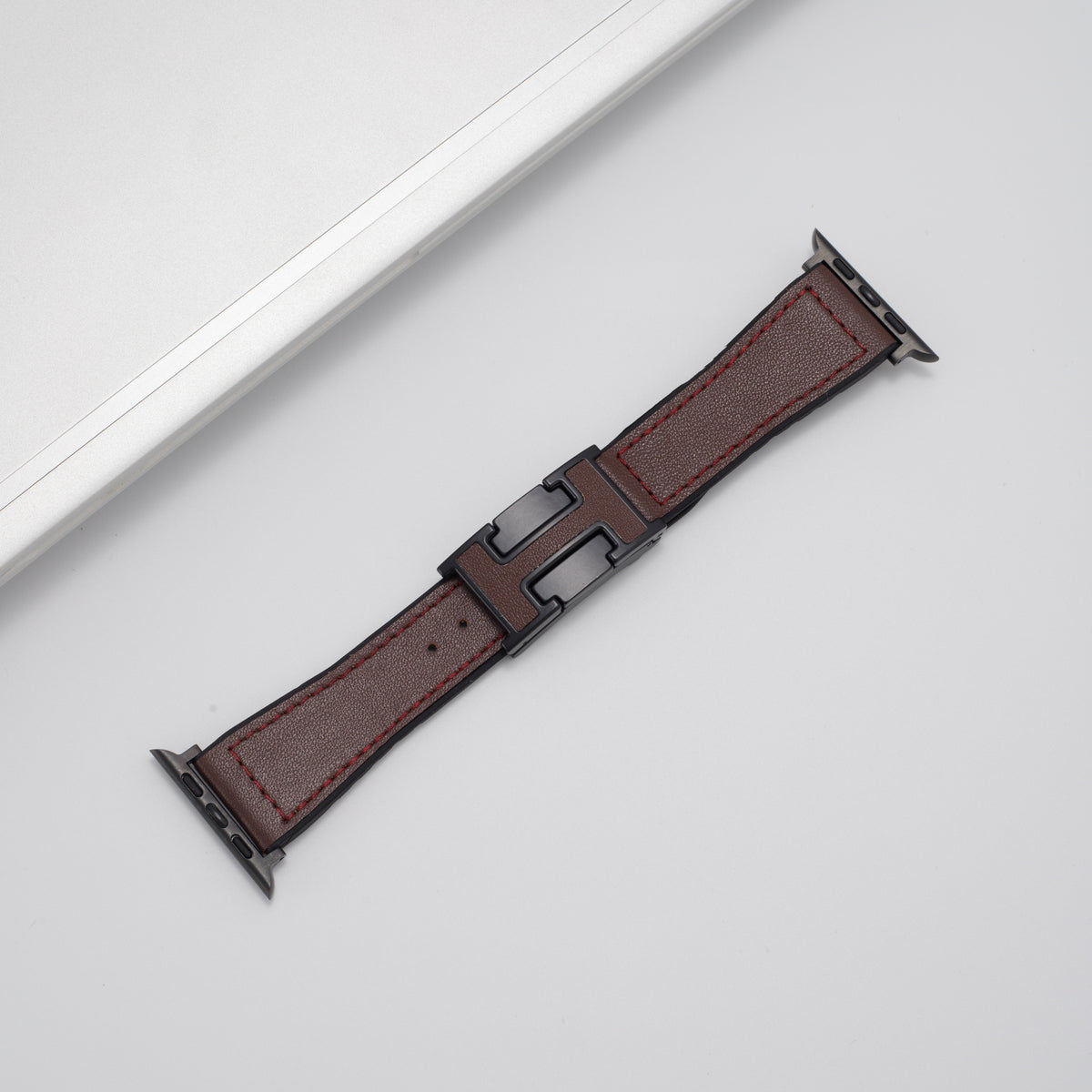 Luxurious Leather Magnetic Buckle Strap for Apple Watch